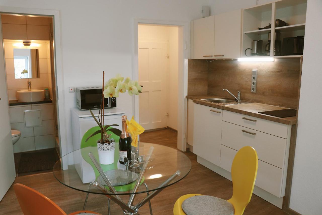 Helles Apartment Fuer 1-2 Pers. Mit Parkplatz Und Wifi Kraiburg am Inn Εξωτερικό φωτογραφία