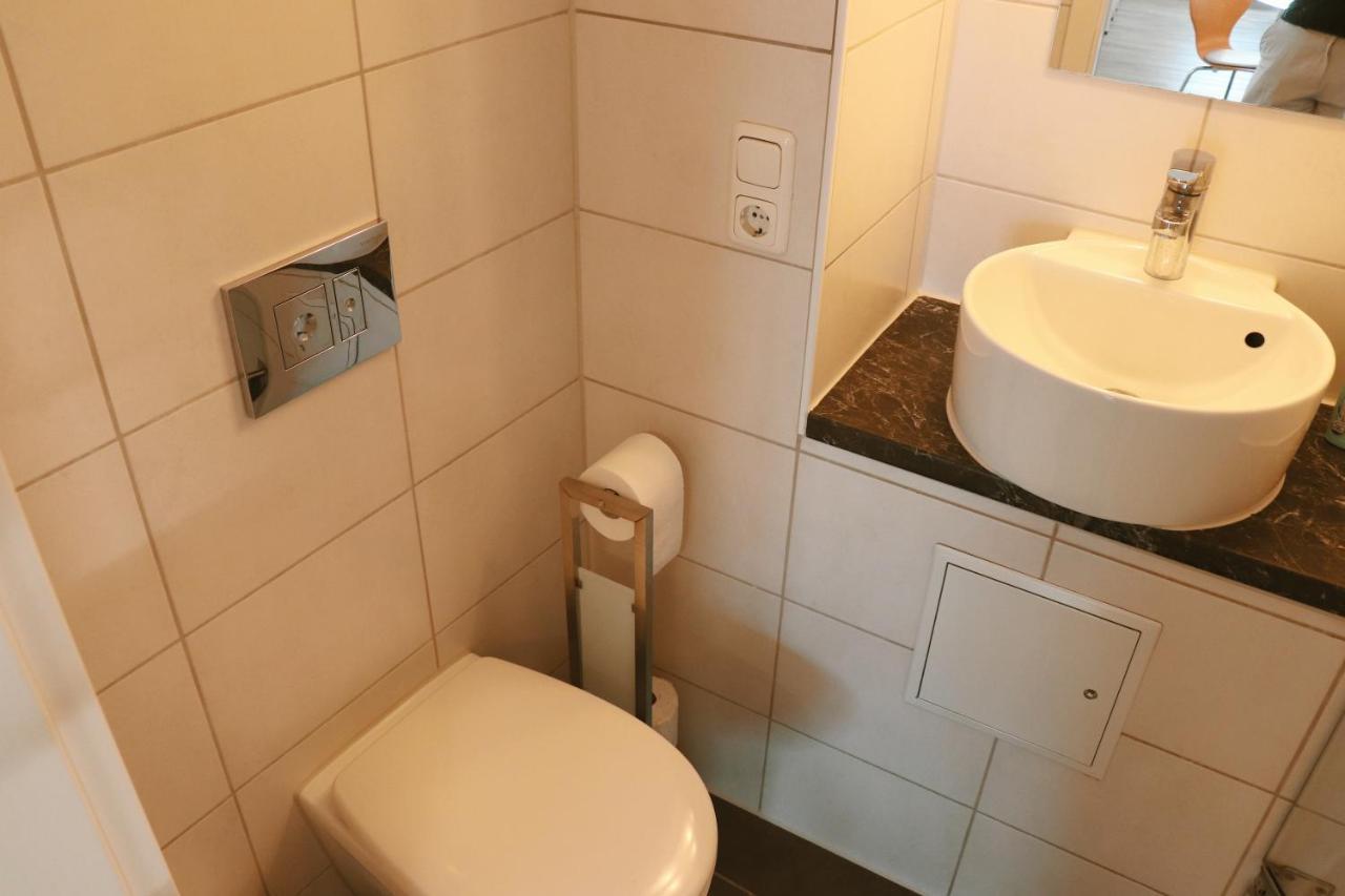 Helles Apartment Fuer 1-2 Pers. Mit Parkplatz Und Wifi Kraiburg am Inn Εξωτερικό φωτογραφία